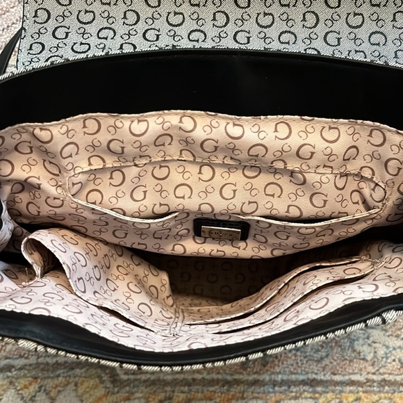 Guess Backpack - Picture 9 of 10